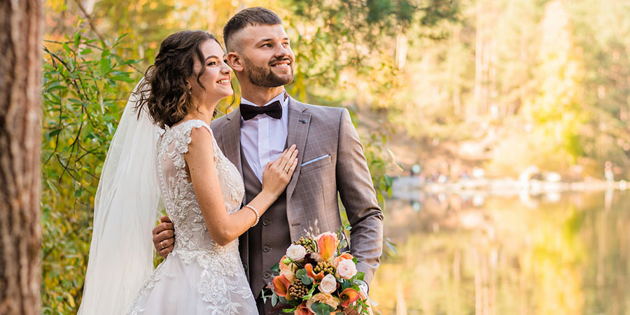 How to choose the groom's suit？